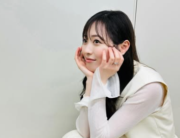 福原遥の横顔